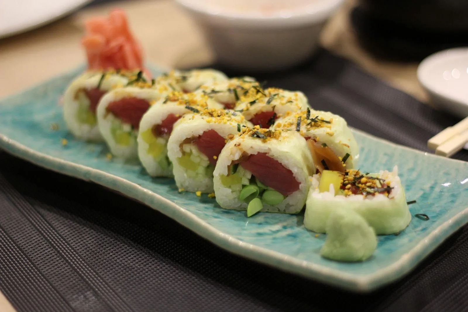 Najlepsze sushi w polsce – edomae mistrzostwo, wegańskie innowacje i regionalne perełki 2026