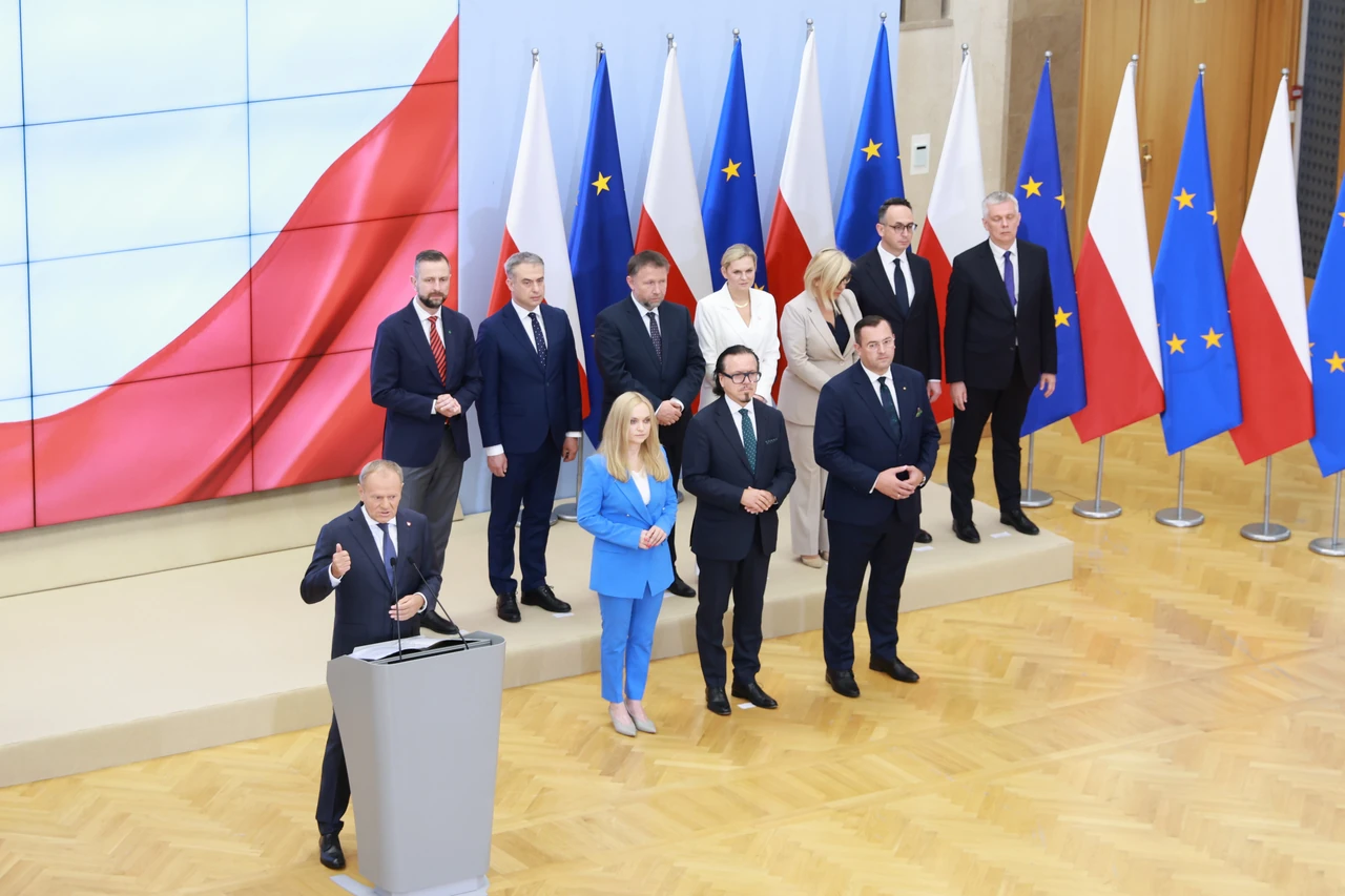 Ilość ministrów w rządzie Tuska – aktualna liczba i pełny skład 2026